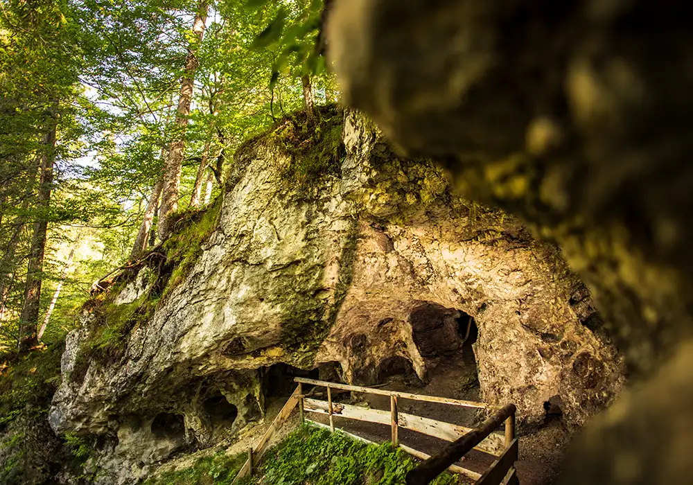 Bärenhöhle in Wallgau 